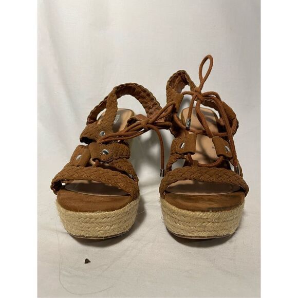 Strappy Wedged heels  - Picture 1 of 11